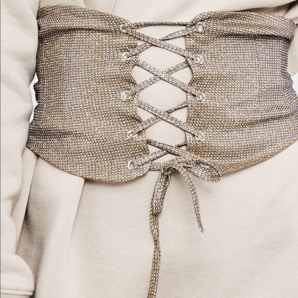 Missguided corset (CarliBybelXMissguided)